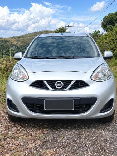 Nissan March S 1.0 12V Flex 5P 2017