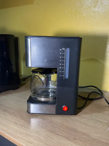 Vende-se essa cafeteira