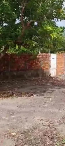 VENDO EXCELENTE SÍTIO LOCALIZADO NA ÁREA NOBRE DA LAGOA REDONDA