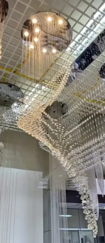 Lustre de cristal novo