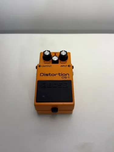 Pedal guitarra BOSS Distortion DS-1