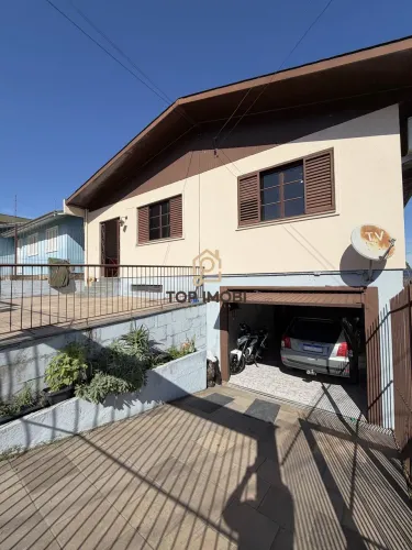 Casa à venda no bairro Desvio Rizzo - Caxias do Sul/RS