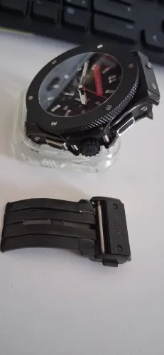 Hublot Luna Rossa - raridade
