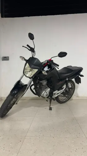 Vendo Start 160 ano 2021