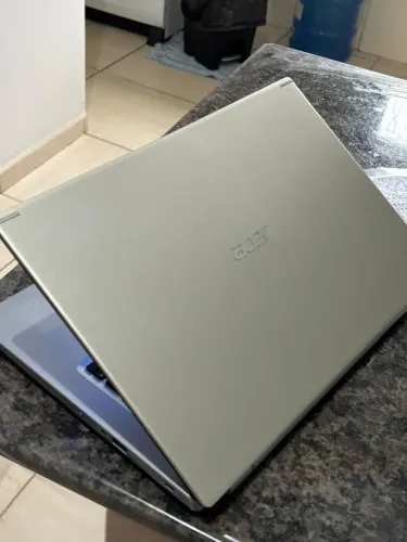Acer Aspire 5
