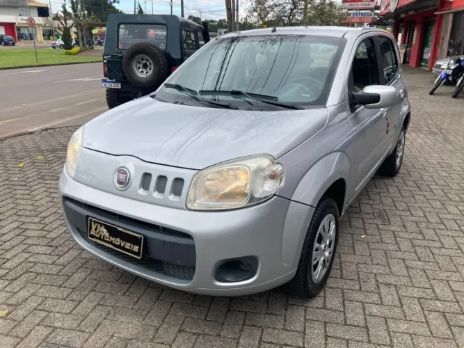 Fiat Uno Vivace/rua 1.0 EVO Fire Flex 8V 5P 2013