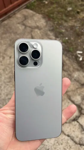 iPhone 15 pro Max 