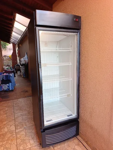 Freezer horizontal