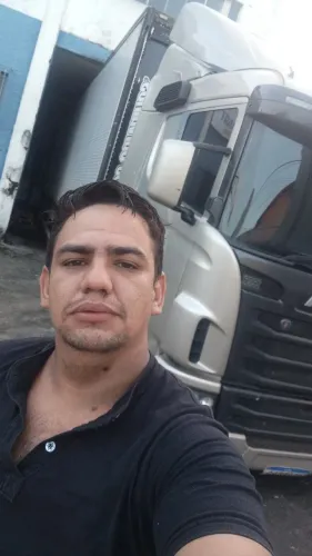 Motorista carreteiro com experiência nordeste x sul