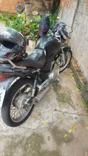 vendo Titan 150