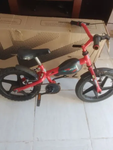 Bicicleta aro 16