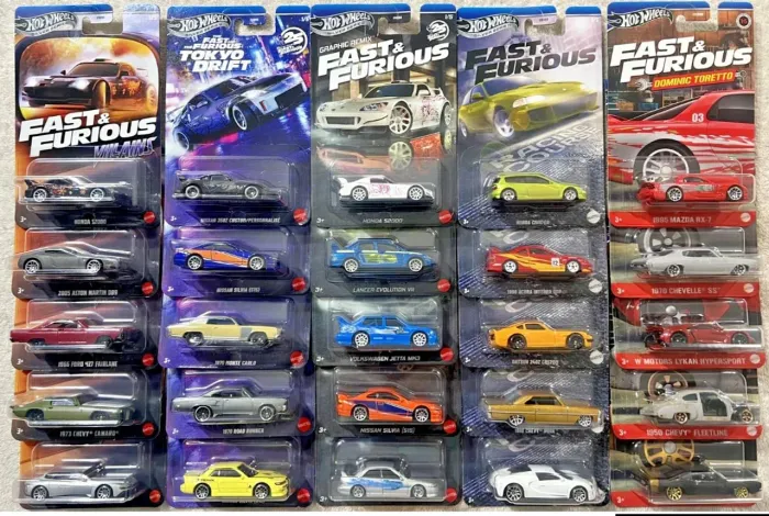 LOTE COM 5 SETS HOT WHEELS VELOZES E FURIOSOS, TODOS DIFERENTES NOVOS LACRADOS