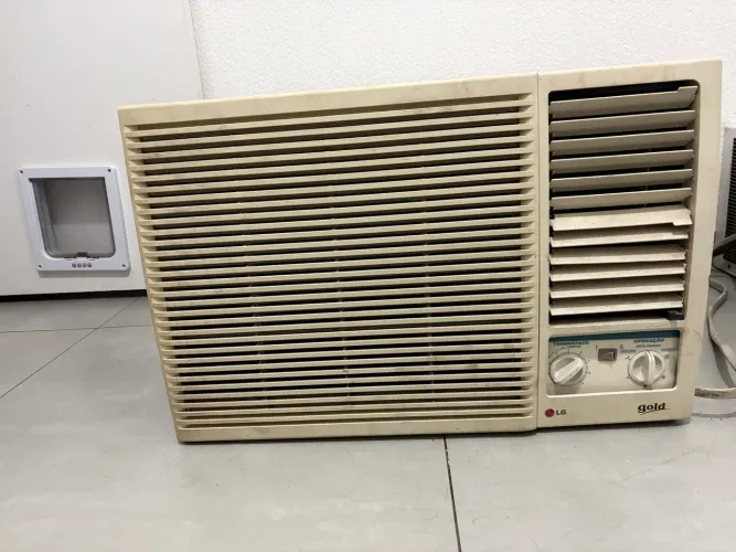 Vendo ar condicionado LG 18500 BTUs 