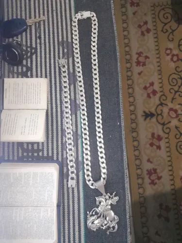 Corrente e pulseira de prata