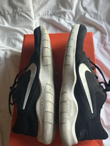 TENIS NIKE PRETO