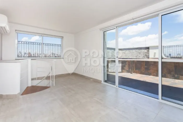 Cobertura Duplex Moema, 182m², 2 Dormitórios, 1 Suíte, 2 Vagas, Piscina, Terraço