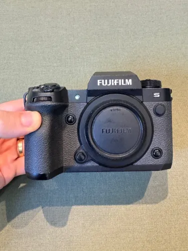 Câmera Fujifilm X-H2s apenas corpo USADA, 26.1MP, vídeo 6.2K