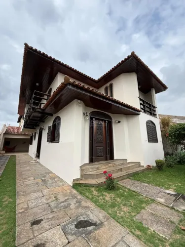 Casa Duplex em Parque Jardim Carioca - Campos dos Goytacazes