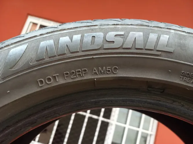 Pneu radial aro 15 ANDSAIL, meia vida, muito bom estado!!!