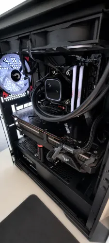 Placa de vídeo rx 6800 ASUS TUF 16GB 