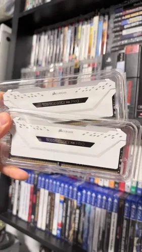 Memória ram DDR4 Corsaor Vengeance Pro