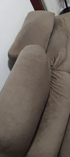 Sofá retrátil e reclinável marrom 2 lugares