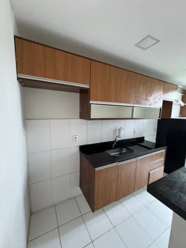 Alugo apartamento em colina de laranjeiras