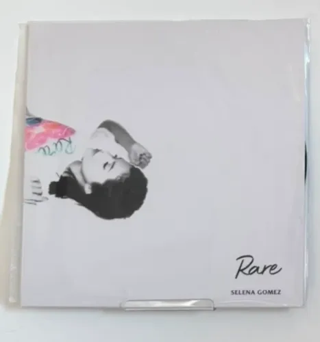 DISCO DE VINIL RARE SELENA GOMEZ STANDARD PRETO
