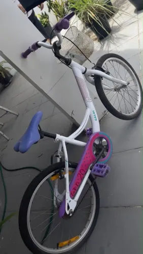 Vende-se bicicleta infantil
