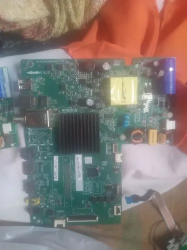placa mãe da TV tcl 32 polegadas