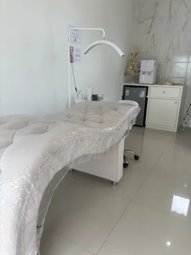 Maca luxo + luminária meia lua