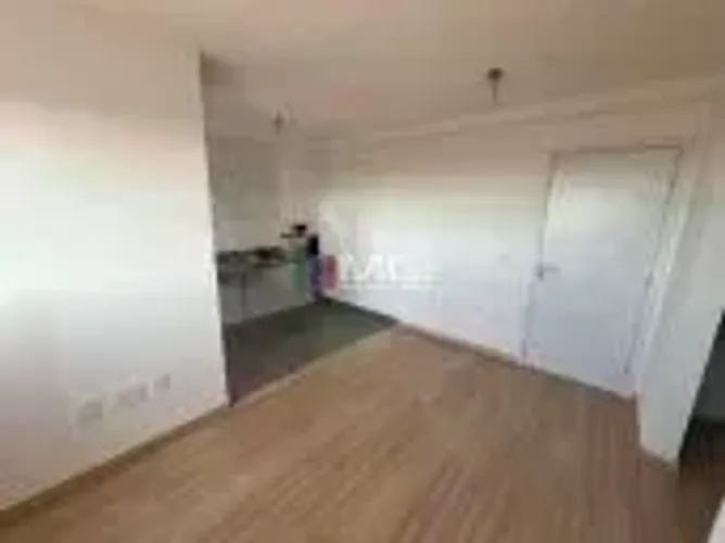Apartamento à venda com 1 quarto - Cidade Empresarial