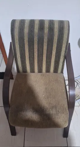 Cadeira usada