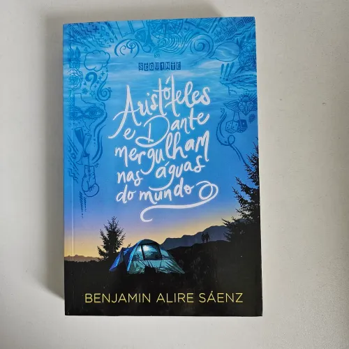 livro aristóteles e dante mergulham nas águas do mundo