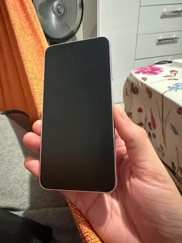 Samsung Galaxy S23 - Violeta