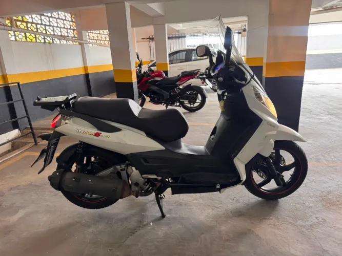 Vendo  CITYCOM 300i 2018/2019 CBS/ABS leia descrição 