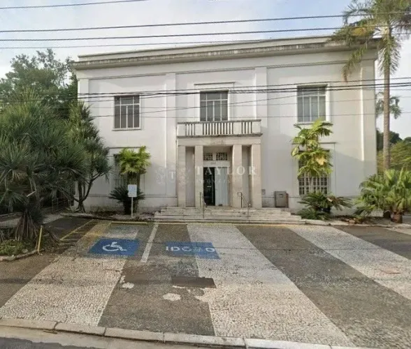 Salas Comerciais com 4 quartos para Locação, Jardim América - São Paulo