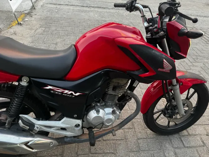 Cg fan 2023 ( $16.000) emplacada 2026