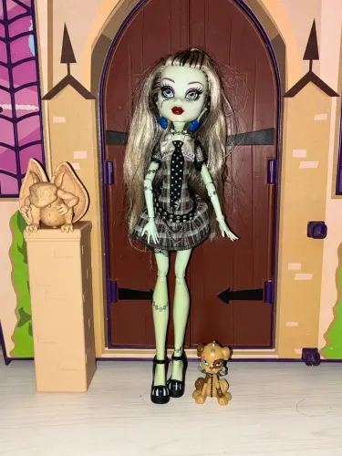 Monster High G1 - Frankie Stein