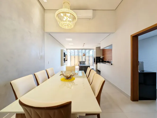 Royal Forest - Casa em condomínio 3 Dormitório , 01 suíte à venda, 180.00m² no Royal Fores