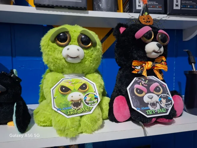 Pelúcias Feysti 