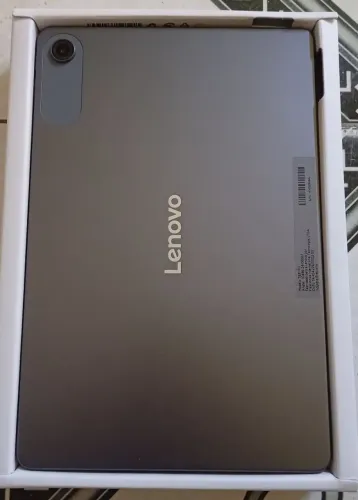 Tablet Lenovo 1000 a vista , Pix ou dinheiro e 1100 no cartão de crédito .