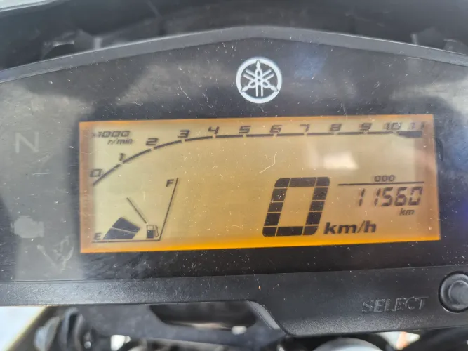 Vende-se Lander 250 24/24 Yamaha