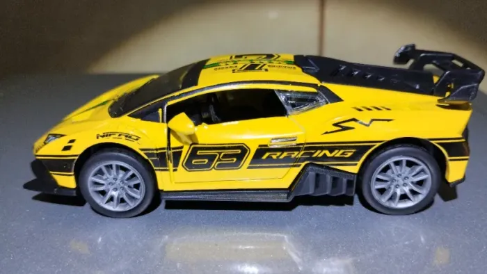 Carrinho Miniatura de Ferro
