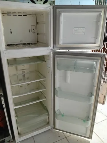 Geladeira consul