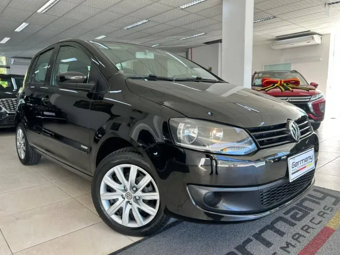 Volkswagen Fox 1.0 MI Total Flex 8V 5P 2011