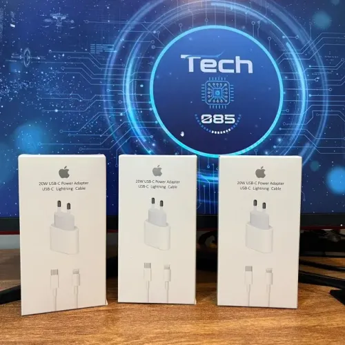 Carregador Rápido Turbo 20W para iPhone + Cabo Type-C Lightning ?