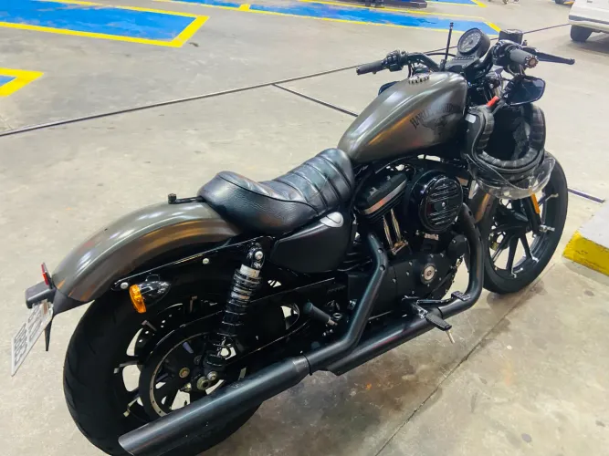 HD iron 883