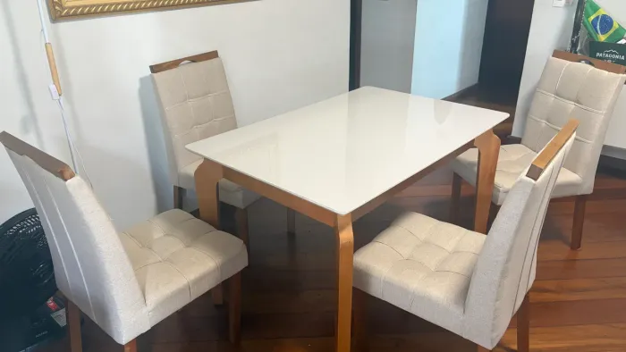 Mesa jantar 4 cadeiras