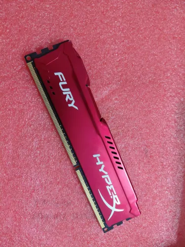 Memória ddr3 4 gigas